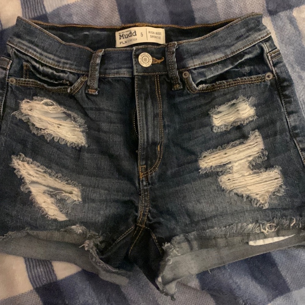 dark wash ripped jeans